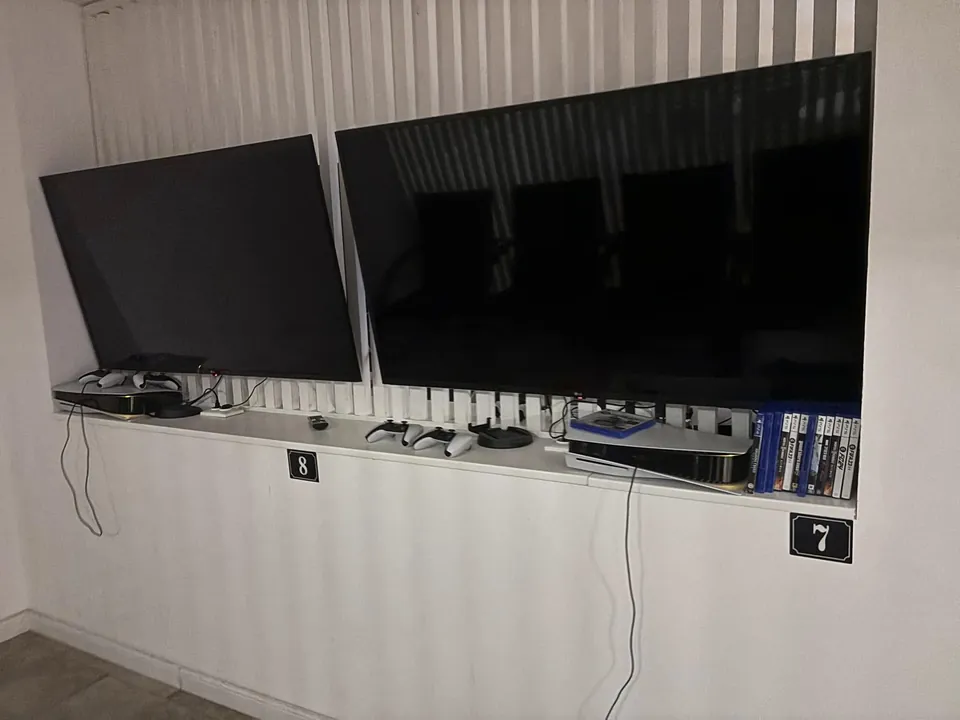Televizoare cu console PlayStation 5